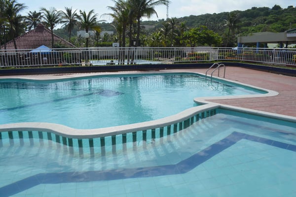 piscina salgarito